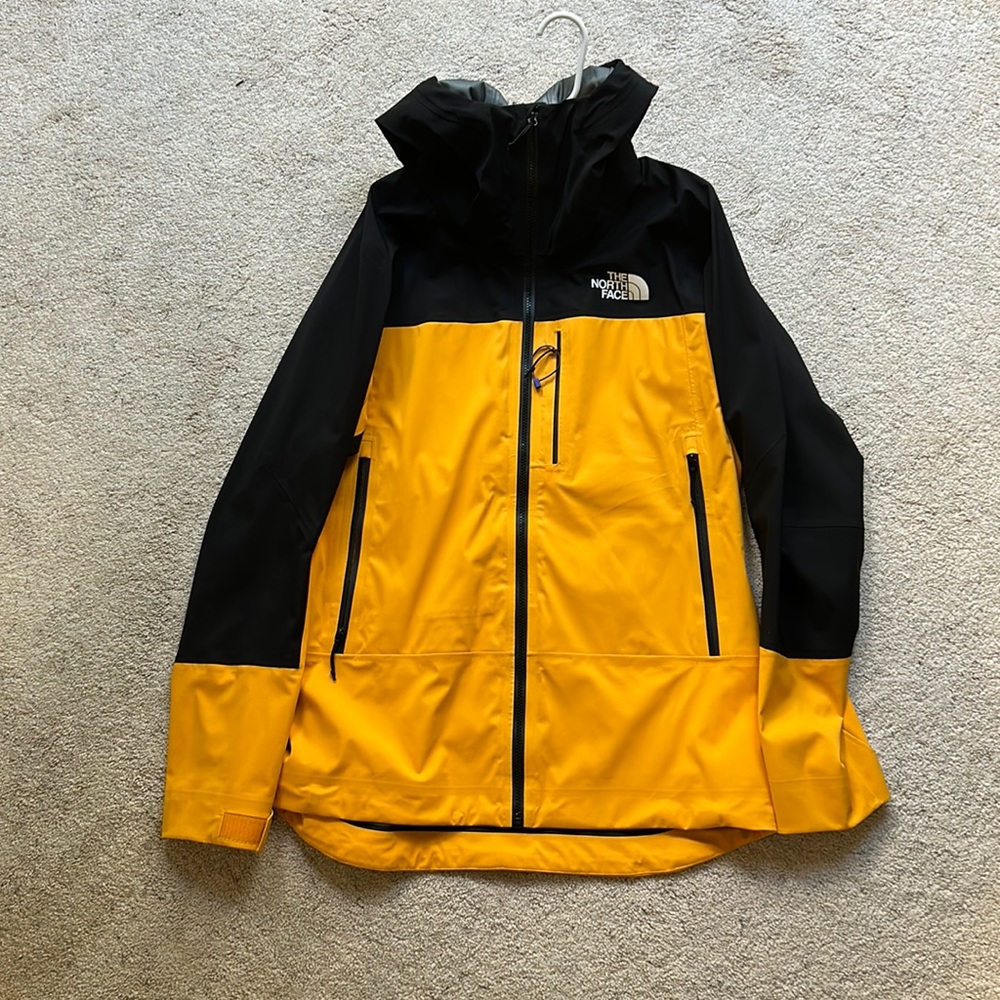 The North Face. Size L. Completely Waterproof. Classic Yellow. Matches Bibs.